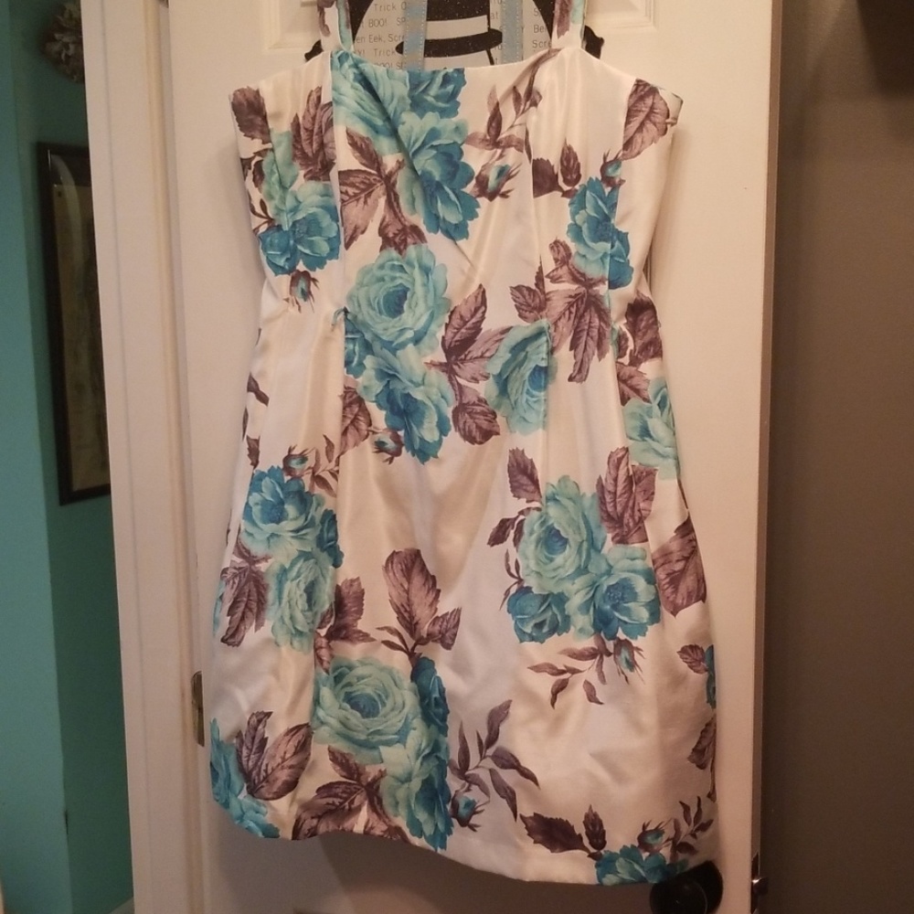 Jessica H draws, sz 14p